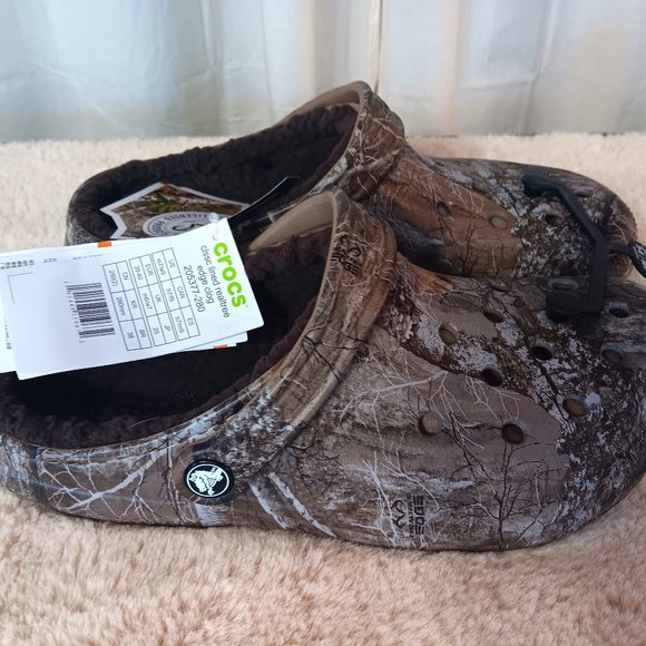 NEW Crocs Classic RealTree Edge Men's Clogs M7/W9 - Picture 3 of 7